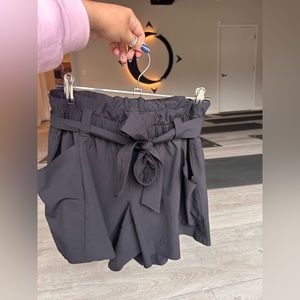 Athleta black paper bag shorts